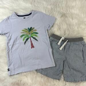 Tea & C&J Palm Tree Outfit
